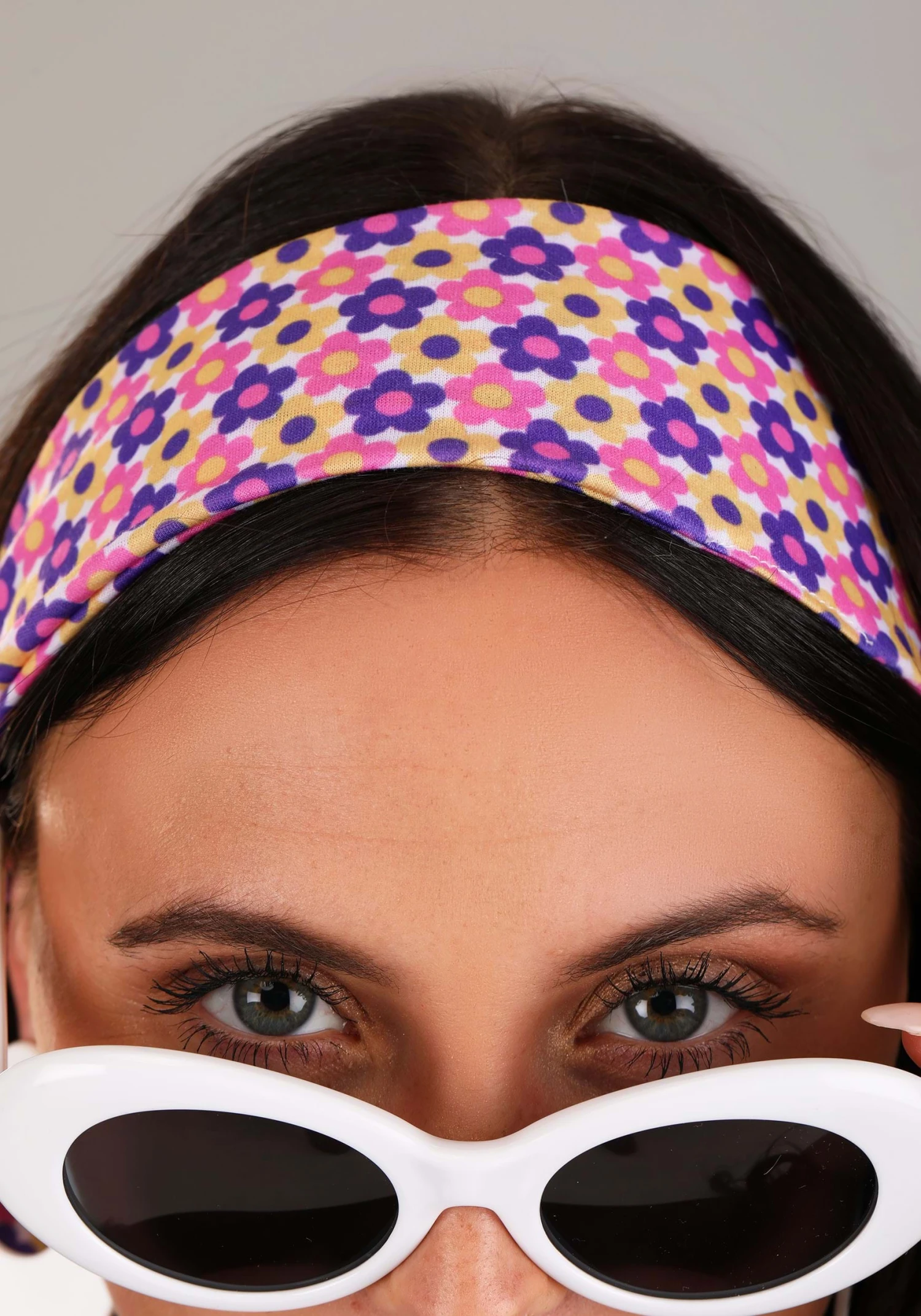 Yiwu Jujie Imp & Exp Co. Ltd Women's 1960's Accessory Kit 6 Yiwu Jujie Imp & Exp Co. Ltd Women's 1960's Accessory Kit - Image 6