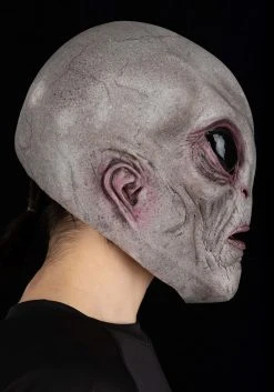 Oktober Studios Alien Immortal 3/4 Mask For Adults -Cheap Halloween Store alien adult immortal 3 4 mask alt 3