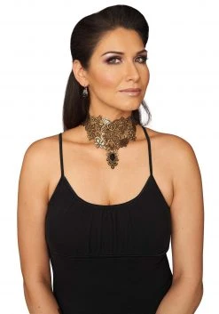 Seasons (HK) Ltd. Dark Fantasy Lace Choker