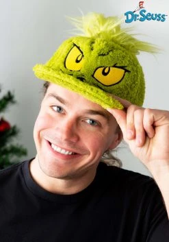 Elope Dr. Seuss Grinch Fuzzy Cap