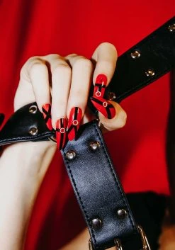 Rave Nailz Red Bondage Press-On Nails Kit