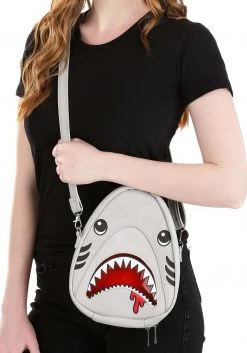 Suzhou Zhongsheng Imp & Exp Co., Ltd Shark Attack Purse