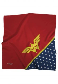 Buckle-Down Wonder Woman | Star WW Icon Bandana